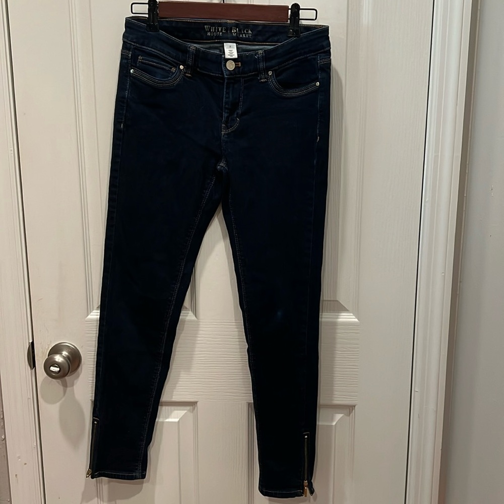 White House black market skinny Jeans size 2